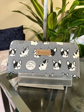Dolly Club Gray Boston Terrier Zip Wallet